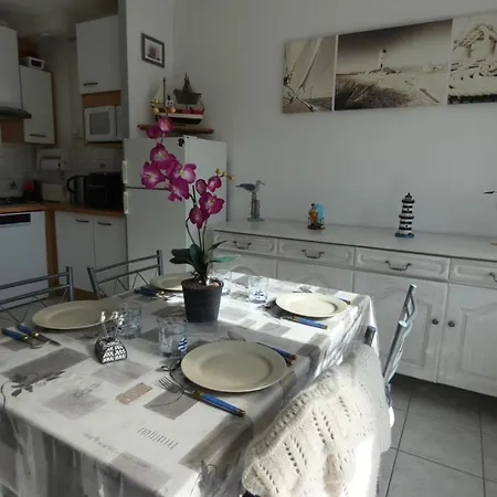 Hébergement de vacances Maison à Fromentine 65m², 4 Pers, Proche Plage, Park - Fr-1-540-319 *